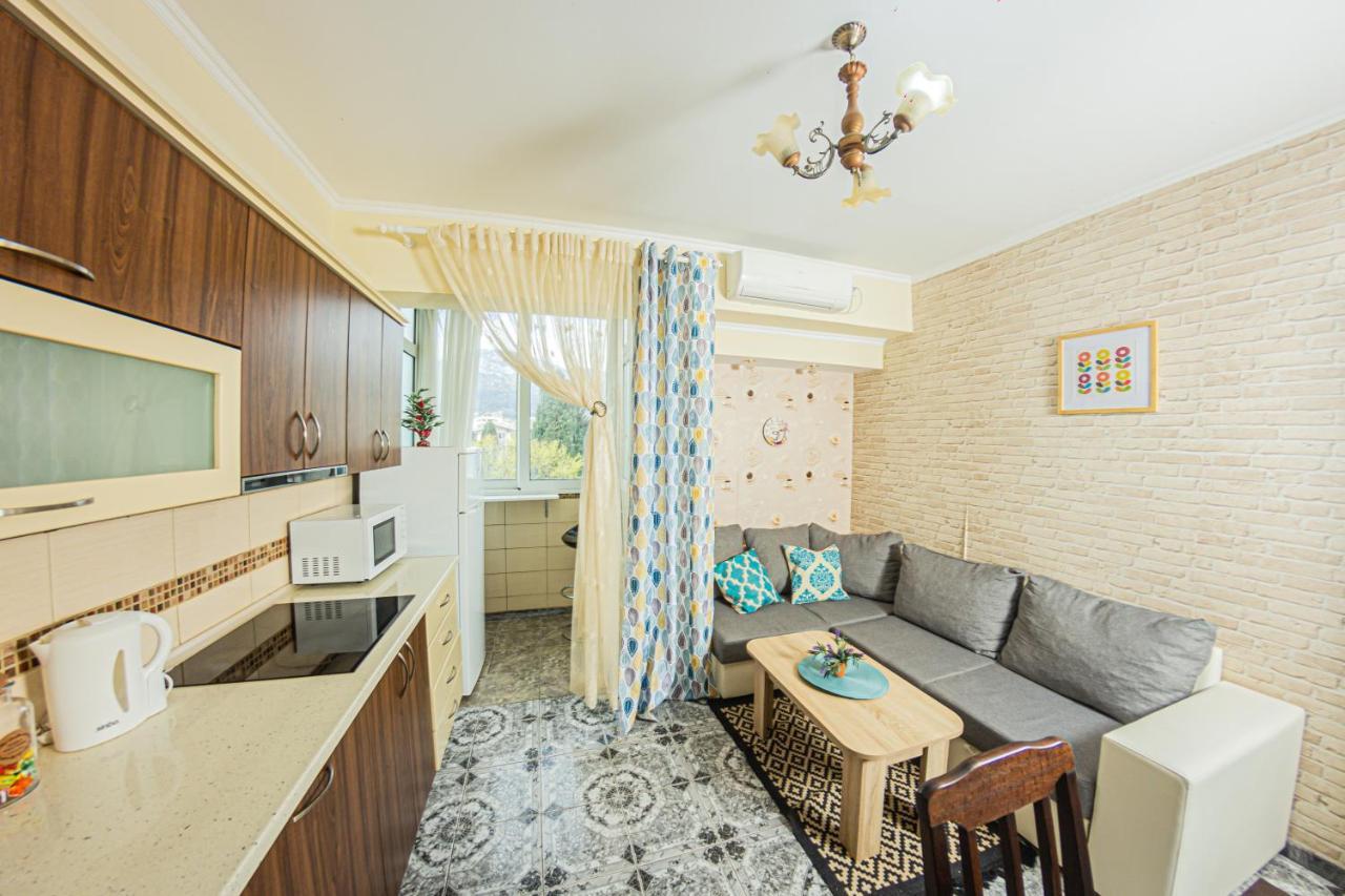 Apartment Emili City Center Bar Luaran gambar
